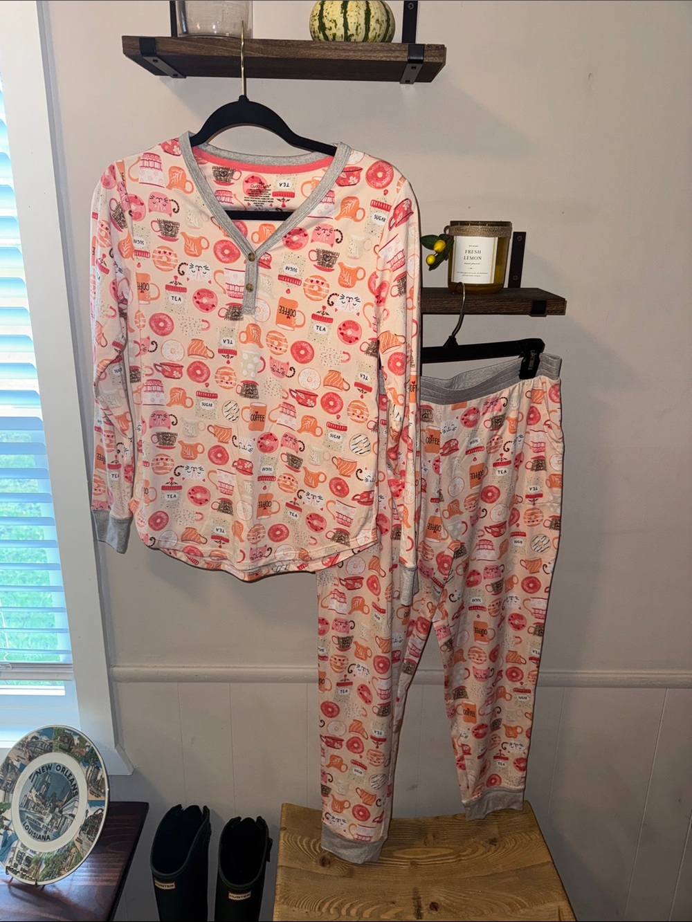 Cuddl Duds Women’s Pink Donut & Coffee Pajama Set Size M/S